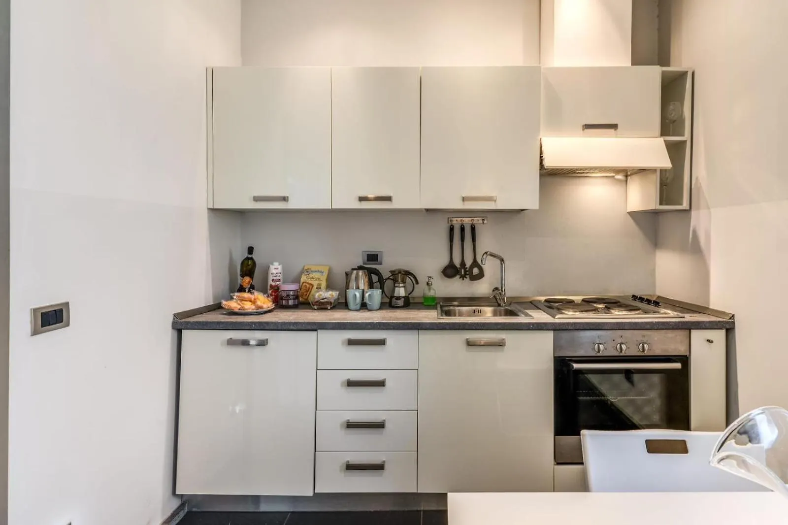 Saint Peter Apartment - Station Rome