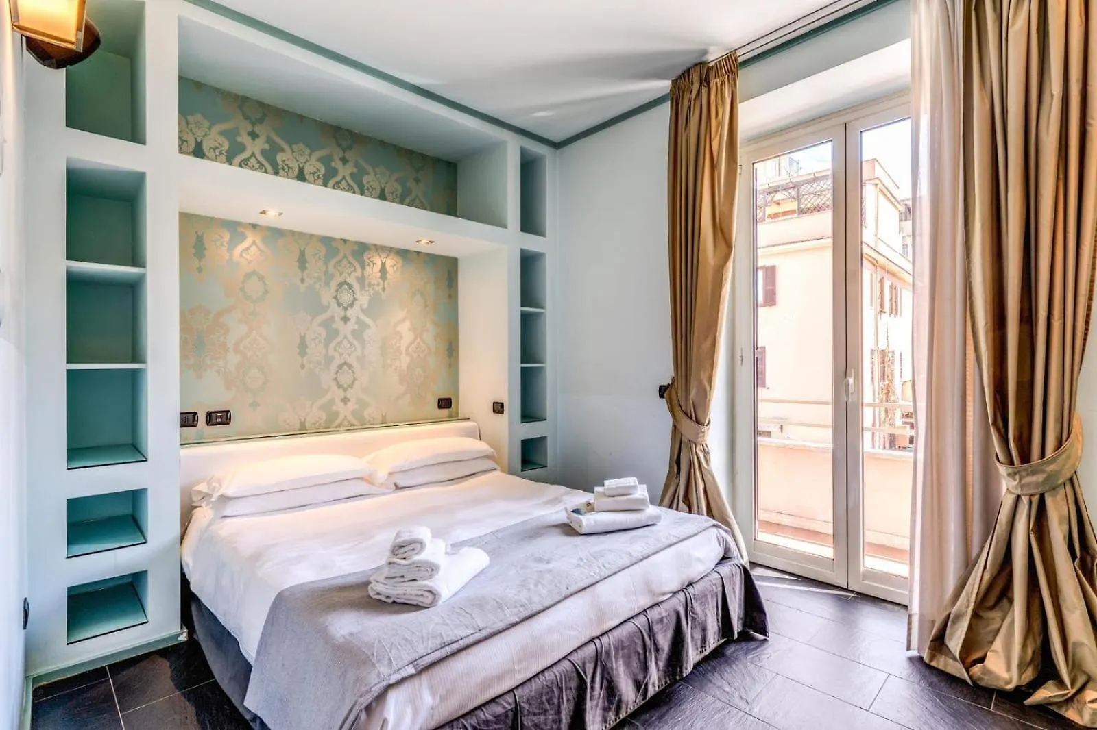 Saint Peter Apartment - Station Rome