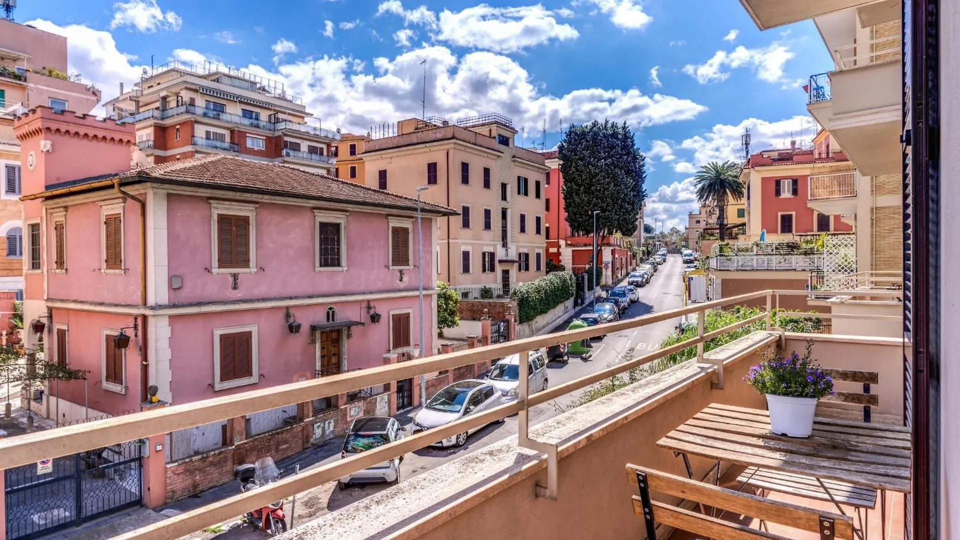 Saint Peter Apartment - Station Rome Italy